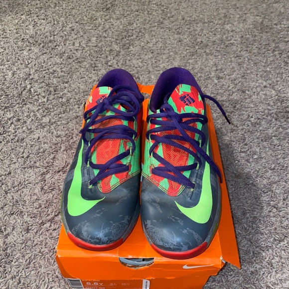 KDs - Picture 2 of 3